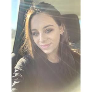 Meet your Posher, Raeleigh